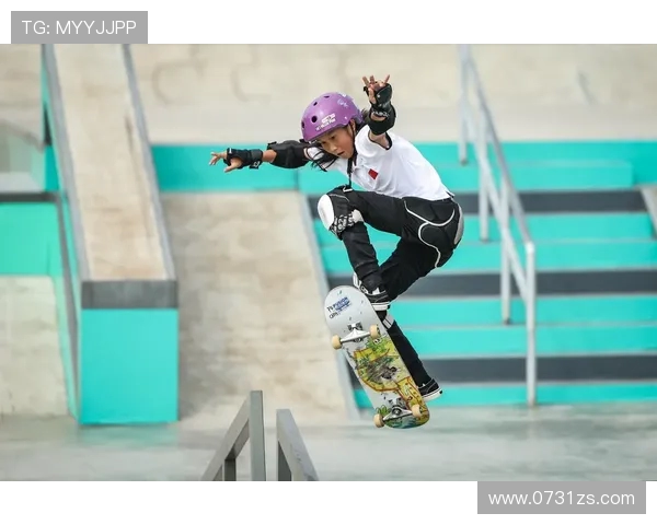 滑板战术解析:深入探讨上海滑板队的包夹体系与战术运用